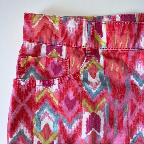 Gymboree Red and Pink Pattern Shorts Girls Size 12 - Picture 3 of 9